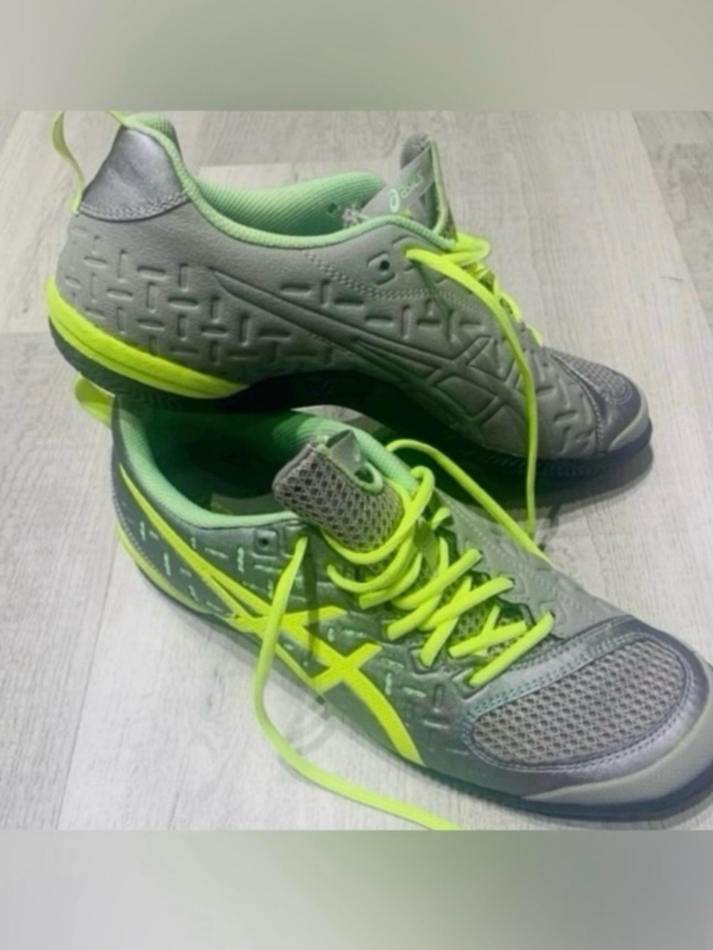ASICS Gray & Neon Yellow
Athletic Sneakers